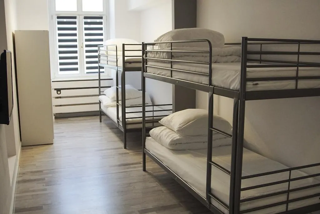 Golebia Hostel & Apartments Poznaň Polsko
